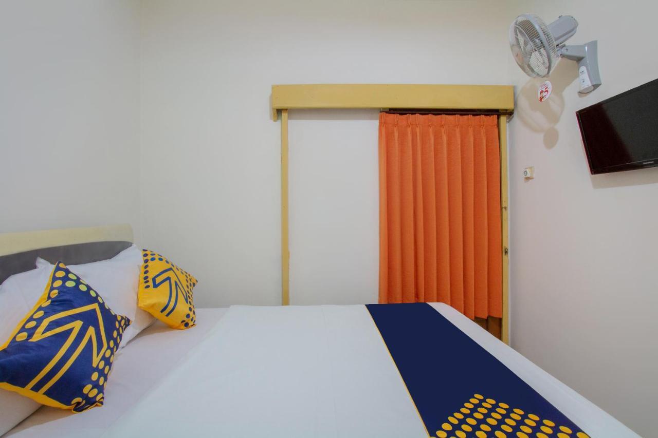 Spot On 3218 Bee Palm Family Syariah Hotell Malang Eksteriør bilde